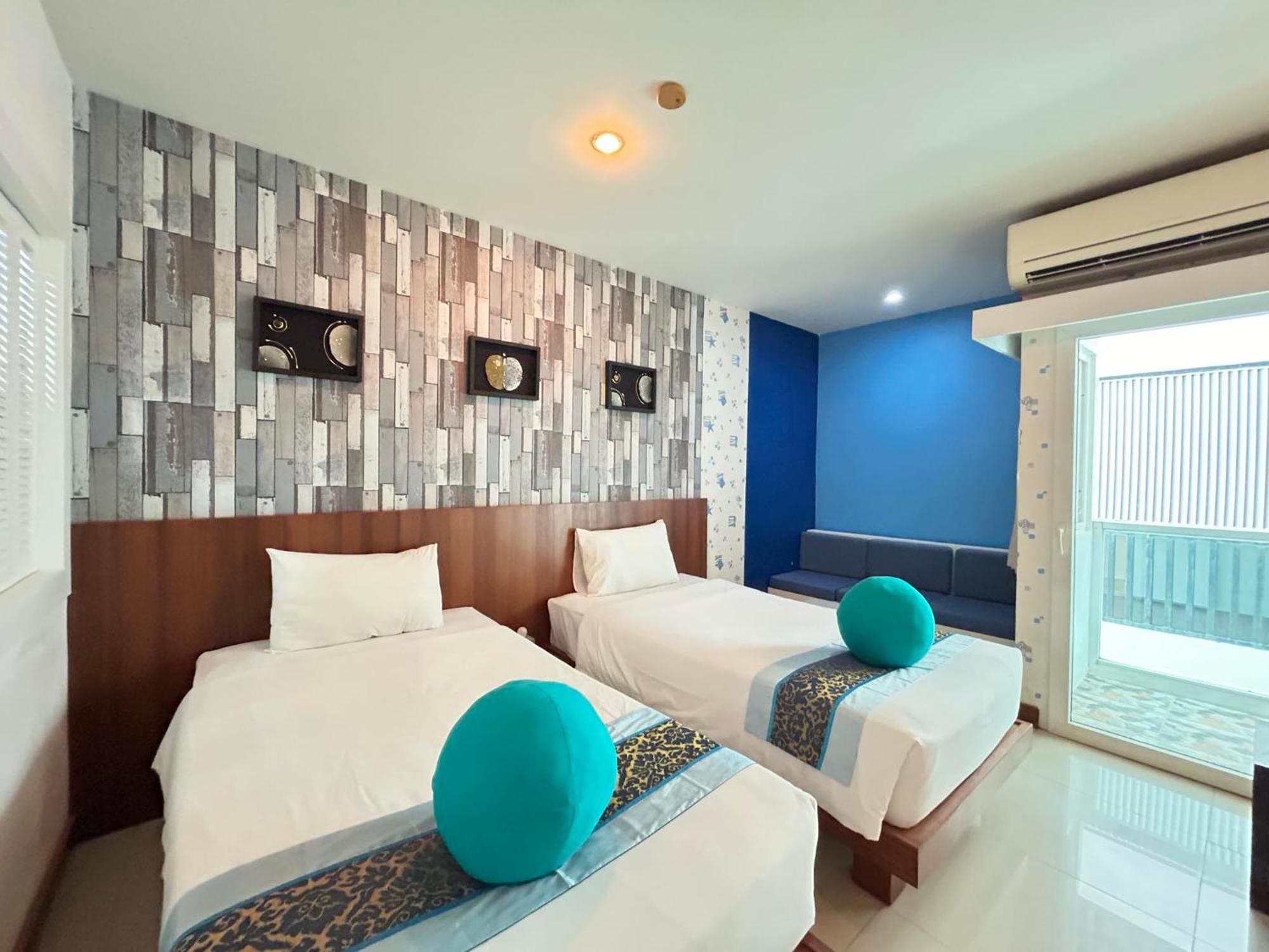 Benyada Lodge - Surin Beach Esterno foto